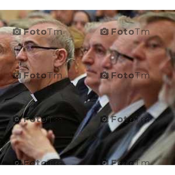 Foto Manzoni Tiziano/LaPresse 22-9-2023Bergamo Italia - Cronaca - Bergamo Seminario vescovile interventi del Patriarca di Gerusalemme Mons Pierbattista Pizzaballa , nell’ambito di Bergamo Brescia Capitale Italiana della Cultura 2023, chiude due giornate di incontri organizzate da Fondazione Papa Giovanni XXIII e Istituto Paolo VI dedicate all’impegno dei due pontefici per la promozione della pace.