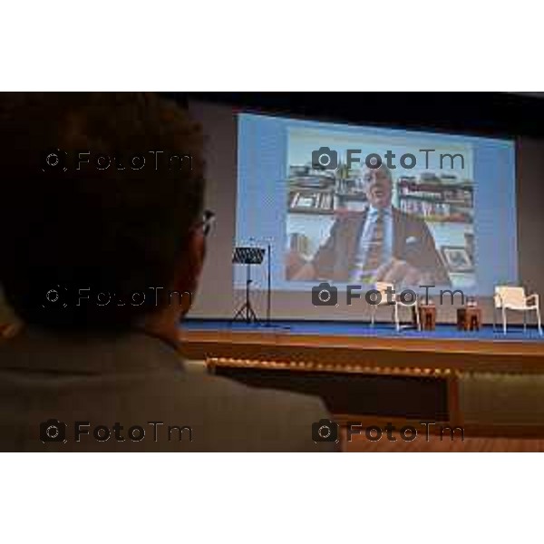 Foto Manzoni Tiziano/LaPresse 22-9-2023Bergamo Italia - Cronaca - Bergamo Seminario vescovile interventi del Patriarca di Gerusalemme Mons Pierbattista Pizzaballa , nell’ambito di Bergamo Brescia Capitale Italiana della Cultura 2023, chiude due giornate di incontri organizzate da Fondazione Papa Giovanni XXIII e Istituto Paolo VI dedicate all’impegno dei due pontefici per la promozione della pace.