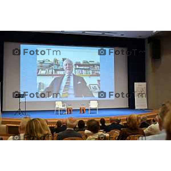 Foto Manzoni Tiziano/LaPresse 22-9-2023Bergamo Italia - Cronaca - Bergamo Seminario vescovile interventi del Patriarca di Gerusalemme Mons Pierbattista Pizzaballa , nell’ambito di Bergamo Brescia Capitale Italiana della Cultura 2023, chiude due giornate di incontri organizzate da Fondazione Papa Giovanni XXIII e Istituto Paolo VI dedicate all’impegno dei due pontefici per la promozione della pace.