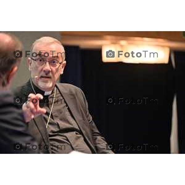 Foto Manzoni Tiziano/LaPresse 22-9-2023Bergamo Italia - Cronaca - Bergamo Seminario vescovile interventi del Patriarca di Gerusalemme Mons Pierbattista Pizzaballa , nell’ambito di Bergamo Brescia Capitale Italiana della Cultura 2023, chiude due giornate di incontri organizzate da Fondazione Papa Giovanni XXIII e Istituto Paolo VI dedicate all’impegno dei due pontefici per la promozione della pace.