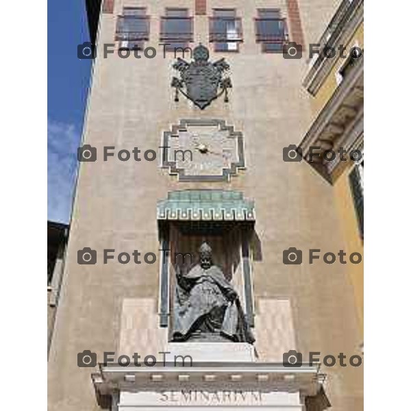 Foto Manzoni Tiziano/LaPresse 22-9-2023Bergamo Italia - Cronaca - Bergamo Seminario vescovile statua di Papa Giovanni XXIII