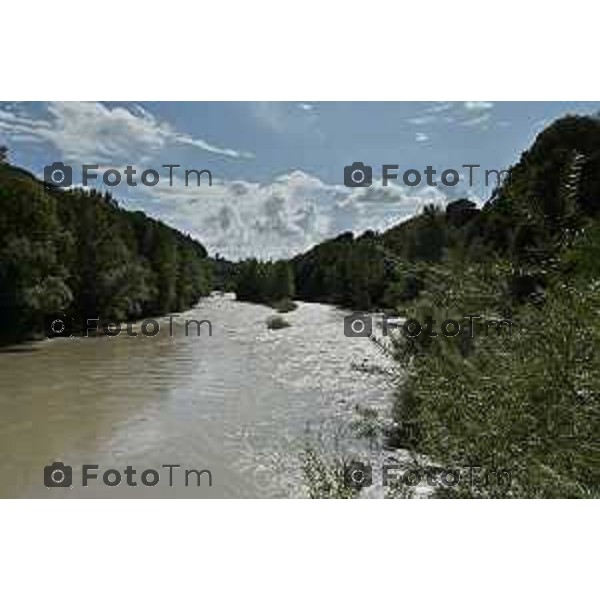 Foto Manzoni Tiziano/LaPresse 22-9-2023 Bergamo Italia - Cronaca - Clanezzo Bg Il fiume Brembo il ponte e il porto ristrutturato