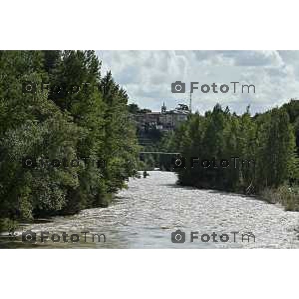 Foto Manzoni Tiziano/LaPresse 22-9-2023 Bergamo Italia - Cronaca - Clanezzo Bg Il fiume Brembo il ponte e il porto ristrutturato