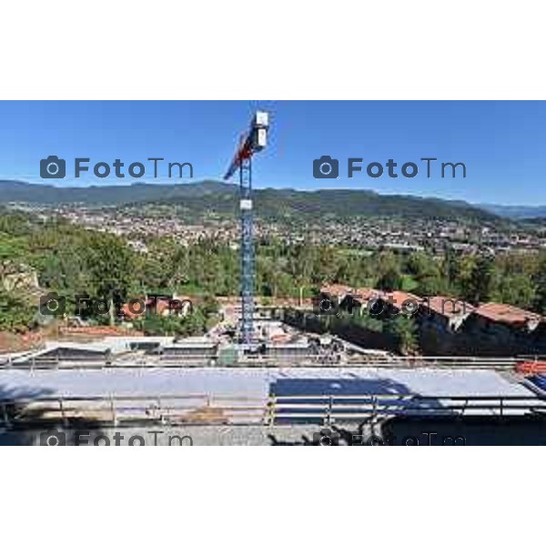 Foto Manzoni Tiziano/LaPresse 25-9-2023Bergamo Italia - Cronaca - Bergamo Parking Fara cantiere e belvedere