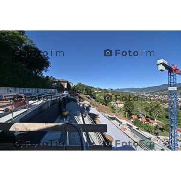 Foto Manzoni Tiziano/LaPresse 25-9-2023Bergamo Italia - Cronaca - Bergamo Parking Fara cantiere e belvedere