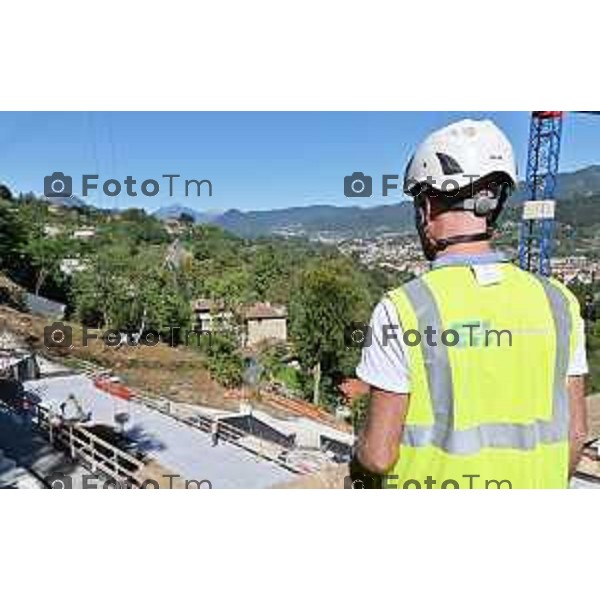 Foto Manzoni Tiziano/LaPresse 25-9-2023Bergamo Italia - Cronaca - Bergamo Parking Fara cantiere e belvedere