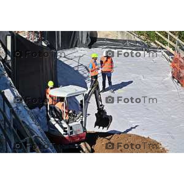 Foto Manzoni Tiziano/LaPresse 25-9-2023Bergamo Italia - Cronaca - Bergamo Parking Fara cantiere e belvedere