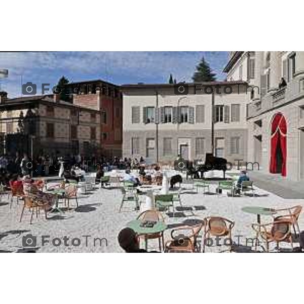 Foto Manzoni Tiziano/LaPresse 28-9-2023 Bergamo Italia - Cronaca - Accademia Carrara invita all\'anteprima stampa del terzo e ultimo progetto espositivo pensato per l\'anno di Bergamo Brescia Capitale della Cultura attraverso un on omaggio alla pittura, Tutta in voi la luce mia. Pittura di storia e melodramma allestimento straordinario che trasforma la Carrara in un teatro, viene messa in scena l\'epoca che rese l’Italia famosa in Europa e nel mondo, con protagonisti come Gioachino Rossini, Gaetano Donizetti, Vincenzo Bellini e Giuseppe Verdi, le loro composizioni, i teatri, gli incontri.