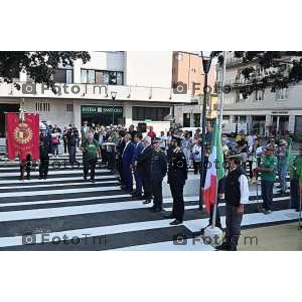 Tiziano Manzoni/LaPresse 30-09- 2023 Bergamo, Italia Cronaca Bergamo Cerimonia di intitolazione del nuovo Largo tra Via Baschenis e Via Palazzolo a Leonardo Caprioli Presidente Associazione Nazionale Alpini -