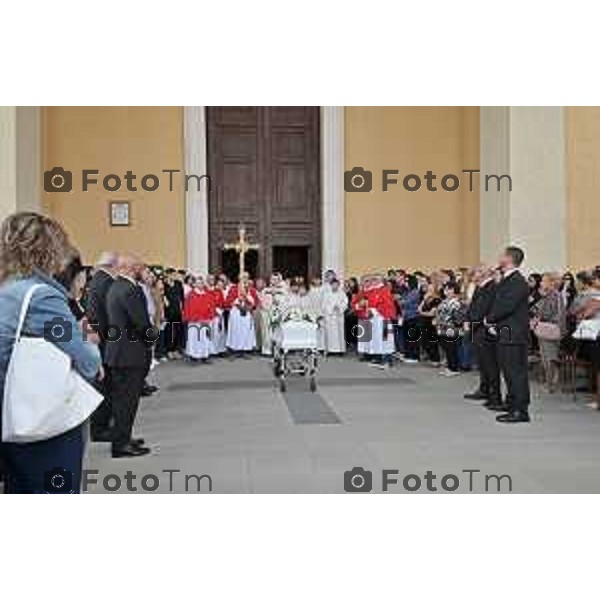 Foto Manzoni Tiziano/LaPresse 4-10- 2023Bergamo Italia - Cronaca -Ghisalba funerale di Diego Sangalli morto in montagna