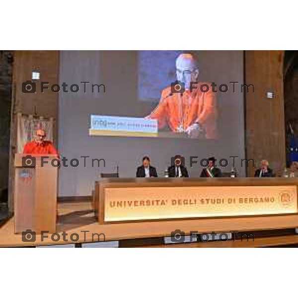 Foto Manzoni Tiziano/LaPresse 7-10-2023Bergamo Italia - Cronaca - Sindaco di Bergamo Giorgio Gori e il Presidente del Consiglio comunale Ferruccio Rota Consiglio comunale straordinario per il conferimento della Cittadinanza Onoraria "Giovanni XXIII" a S.B. Pierbattista Pizzaballa Patriarca di Gerusalemme e dei Latini