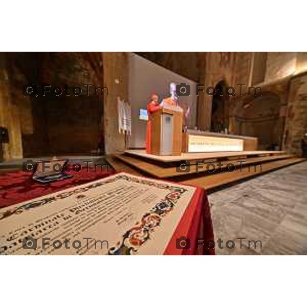 Foto Manzoni Tiziano/LaPresse 7-10-2023Bergamo Italia - Cronaca - Sindaco di Bergamo Giorgio Gori e il Presidente del Consiglio comunale Ferruccio Rota Consiglio comunale straordinario per il conferimento della Cittadinanza Onoraria "Giovanni XXIII" a S.B. Pierbattista Pizzaballa Patriarca di Gerusalemme e dei Latini