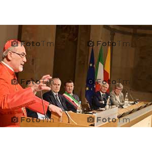 Foto Manzoni Tiziano/LaPresse 7-10-2023Bergamo Italia - Cronaca - Sindaco di Bergamo Giorgio Gori e il Presidente del Consiglio comunale Ferruccio Rota Consiglio comunale straordinario per il conferimento della Cittadinanza Onoraria "Giovanni XXIII" a S.B. Pierbattista Pizzaballa Patriarca di Gerusalemme e dei Latini