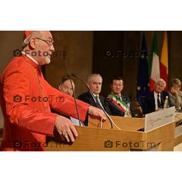 Foto Manzoni Tiziano/LaPresse 7-10-2023Bergamo Italia - Cronaca - Sindaco di Bergamo Giorgio Gori e il Presidente del Consiglio comunale Ferruccio Rota Consiglio comunale straordinario per il conferimento della Cittadinanza Onoraria "Giovanni XXIII" a S.B. Pierbattista Pizzaballa Patriarca di Gerusalemme e dei Latini