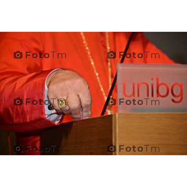 Foto Manzoni Tiziano/LaPresse 7-10-2023Bergamo Italia - Cronaca - Sindaco di Bergamo Giorgio Gori e il Presidente del Consiglio comunale Ferruccio Rota Consiglio comunale straordinario per il conferimento della Cittadinanza Onoraria "Giovanni XXIII" a S.B. Pierbattista Pizzaballa Patriarca di Gerusalemme e dei Latini