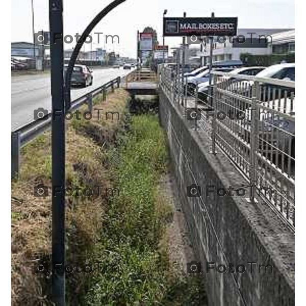 Foto Manzoni Tiziano/LaPresse 10-10-2023Bergamo Italia - Cronaca - Lallio BG Provinciale 525 e la roggia