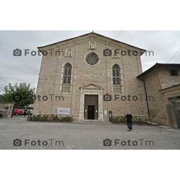 Foto Manzoni Tiziano/LaPresse 21-10-2023 Bergamo Italia - Cronaca - Presentazione intervento restauro delle formelle soffitto Chiesa di Santa Maria della Consolazione, San Nicola, in Almenno San Salvatore (Bergamo), realizzato grazie al contributo di FAI e INTESA SANPAOLO nell’ambito della campagna “I LUOGHI DEL CUORE”.Bg