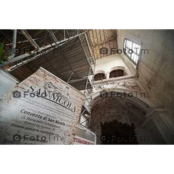 Foto Manzoni Tiziano/LaPresse 21-10-2023 Bergamo Italia - Cronaca - Presentazione intervento restauro delle formelle soffitto Chiesa di Santa Maria della Consolazione, San Nicola, in Almenno San Salvatore (Bergamo), realizzato grazie al contributo di FAI e INTESA SANPAOLO nell’ambito della campagna “I LUOGHI DEL CUORE”.Bg