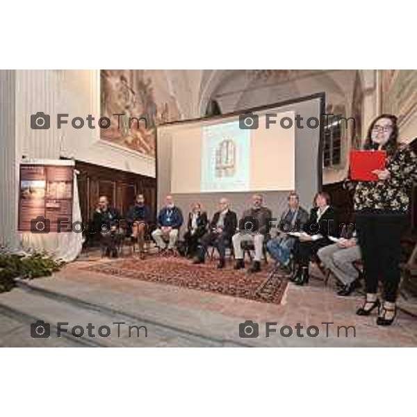 Foto Manzoni Tiziano/LaPresse 21-10-2023 Bergamo Italia - Cronaca - Presentazione intervento restauro delle formelle soffitto Chiesa di Santa Maria della Consolazione, San Nicola, in Almenno San Salvatore (Bergamo), realizzato grazie al contributo di FAI e INTESA SANPAOLO nell’ambito della campagna “I LUOGHI DEL CUORE”.Bg