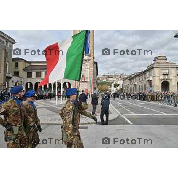 Bergamo 4 novembre giornata dell’Unità nazionale e delle Forze armate celebrazioni 