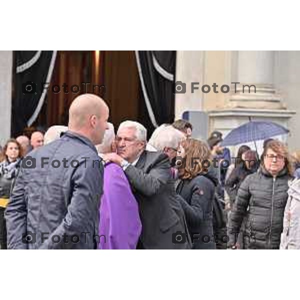 Foto Manzoni Tiziano/LaPresse 4-11-2023 Bergamo Italia- Cronaca Nmbro Bg Funerale di Giuseppe Lombardini, ucciso dal figlio Matteo