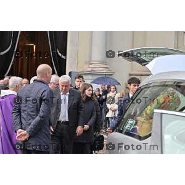 Foto Manzoni Tiziano/LaPresse 4-11-2023 Bergamo Italia- Cronaca Nmbro Bg Funerale di Giuseppe Lombardini, ucciso dal figlio Matteo