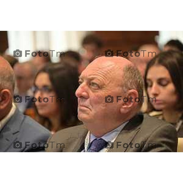 Foto Manzoni Tiziano/LaPresse 10-11-2023 Bergamo Italia- Cronaca Bergamo apertura festival Città Impresa 2023 Gilberto Pichetto Fratin, ministro dell\'Ambiente e della Sicurezza energetica