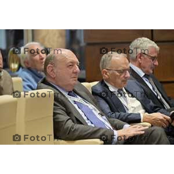 Foto Manzoni Tiziano/LaPresse 10-11-2023 Bergamo Italia- Cronaca Bergamo apertura festival Città Impresa 2023 Gilberto Pichetto Fratin, ministro dell\'Ambiente e della Sicurezza energetica