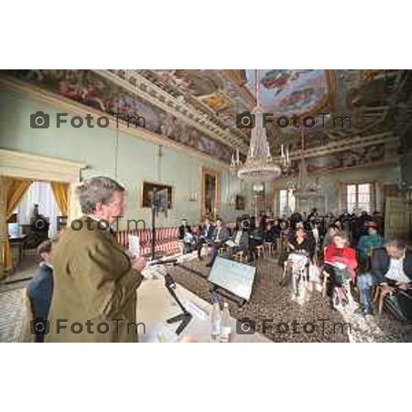 Tiziano Manzoni/LaPresse 17-11- 2023 Bergamo, Italia Cronaca Bergamo Bergamo Apertura palazzo Moroni dopo il restauro Marco Magnifico Presidente FAI Fondo per l’Ambiente Italiano Lucretia Moroni Presidente Fondazione Museo di Palazzo Moroni