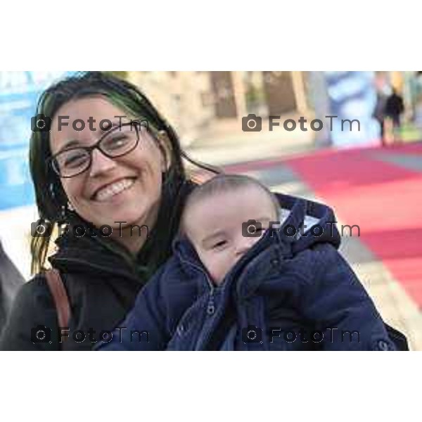 Foto Manzoni Tiziano/LaPresse 18-11-2023 Bergamo Italia- Cronaca Orhan Bergamo al via Villaggio di Natale con confesercenti e Sergio Gandi vicesindaco