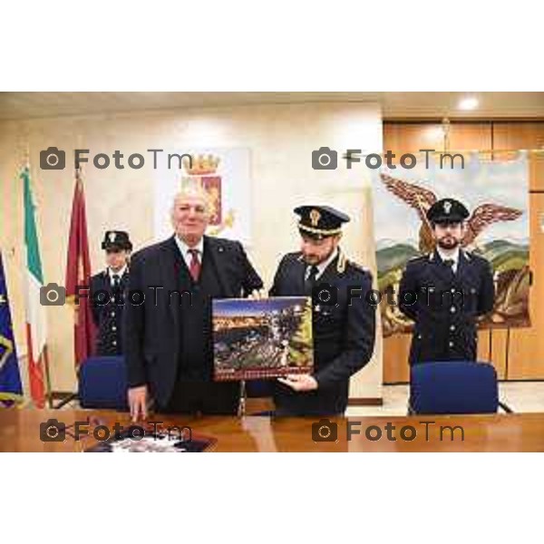 Tiziano Manzoni/LaPresse 05-12- 2023 Bergamo, Italia Cronaca Bergamo Calendario polizia questura Bergamo