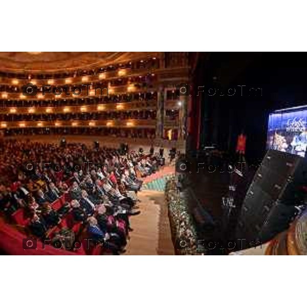 Tiziano Manzoni/LaPresse 19-12- 2023 Bergamo, Italia Cronaca Bergamo Cerimonia di chiusura della Capitale,BG BS teatro Donizetti