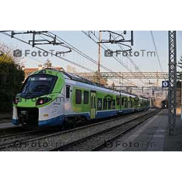 Foto Manzoni Tiziano/LaPresse 20-12-2023 Bergamo Italia- Cronaca Bergamo Ponte San Pietro raddoppio ferroviario stazione fs