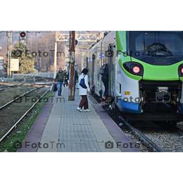 Foto Manzoni Tiziano/LaPresse 20-12-2023 Bergamo Italia- Cronaca Bergamo Ponte San Pietro raddoppio ferroviario stazione fs