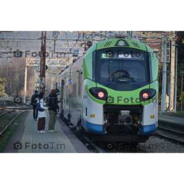 Foto Manzoni Tiziano/LaPresse 20-12-2023 Bergamo Italia- Cronaca Bergamo Ponte San Pietro raddoppio ferroviario stazione fs