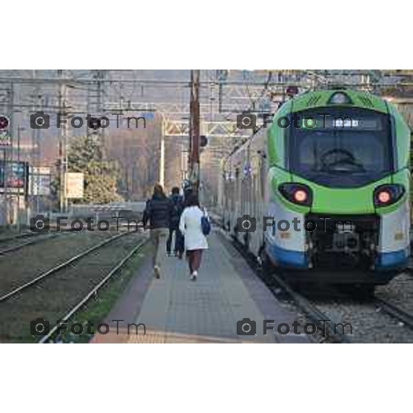 Foto Manzoni Tiziano/LaPresse 20-12-2023 Bergamo Italia- Cronaca Bergamo Ponte San Pietro raddoppio ferroviario stazione fs