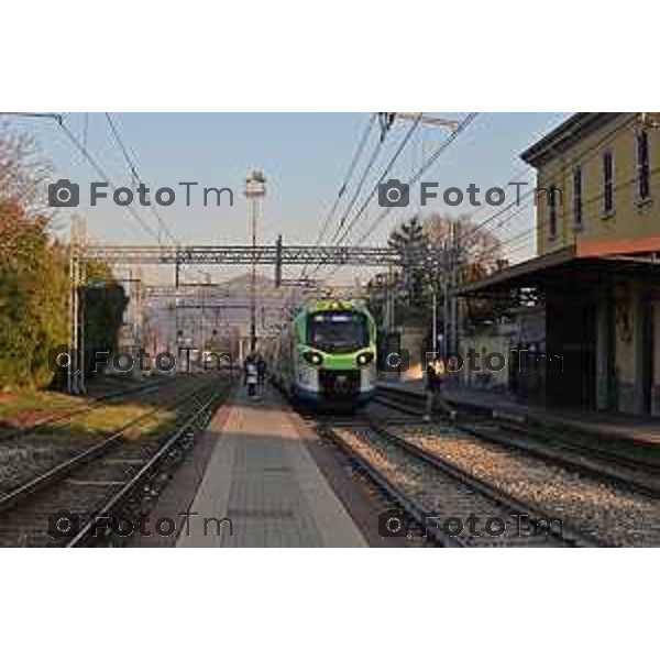 Foto Manzoni Tiziano/LaPresse 20-12-2023 Bergamo Italia- Cronaca Bergamo Ponte San Pietro raddoppio ferroviario stazione fs