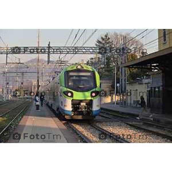 Foto Manzoni Tiziano/LaPresse 20-12-2023 Bergamo Italia- Cronaca Bergamo Ponte San Pietro raddoppio ferroviario stazione fs