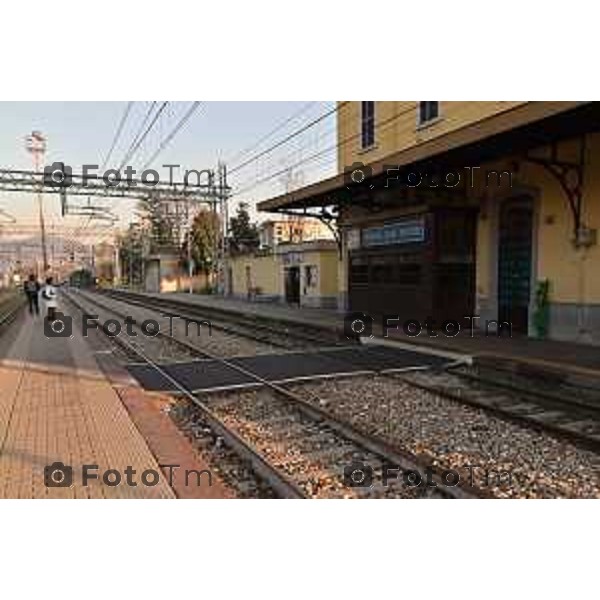 Foto Manzoni Tiziano/LaPresse 20-12-2023 Bergamo Italia- Cronaca Bergamo Ponte San Pietro raddoppio ferroviario stazione fs