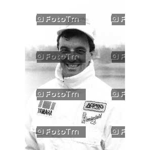 Foto Nino Cassotti for- Manzoni Tiziano Bergamo Italia- Cronaca Milano 20-12-1989 partenza Parigi Dakar Vismara Fogar