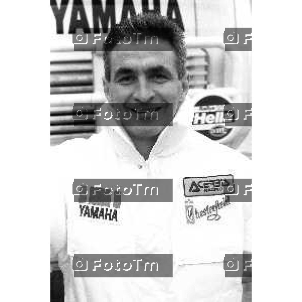 Foto Nino Cassotti for- Manzoni Tiziano Bergamo Italia- Cronaca Milano 20-12-1989 partenza Parigi Dakar Vismara Fogar