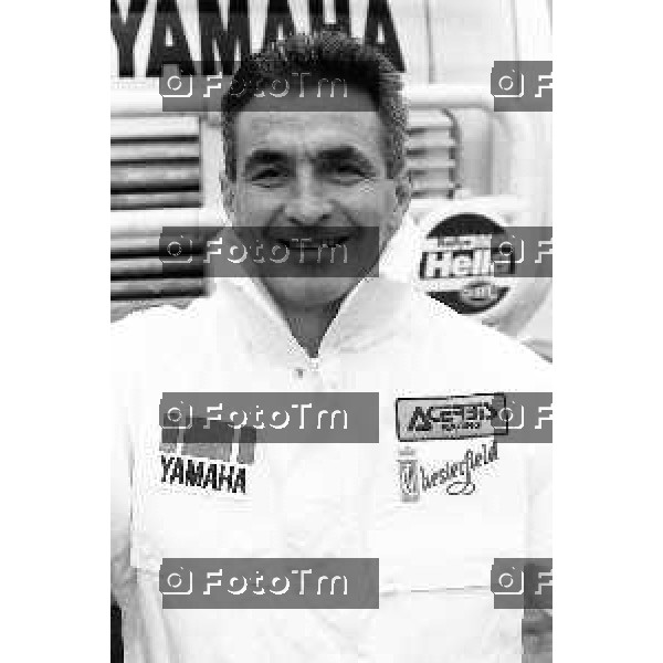 Foto Nino Cassotti for- Manzoni Tiziano Bergamo Italia- Cronaca Milano 20-12-1989 partenza Parigi Dakar Vismara Fogar