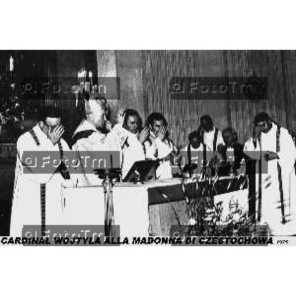 Foto Nino Cassotti for- Manzoni Tiziano Bergamo Italia- Cronaca Ottobre 1978 elezione a Papa Cardinal Karol Wojtyla visita a Bergamo