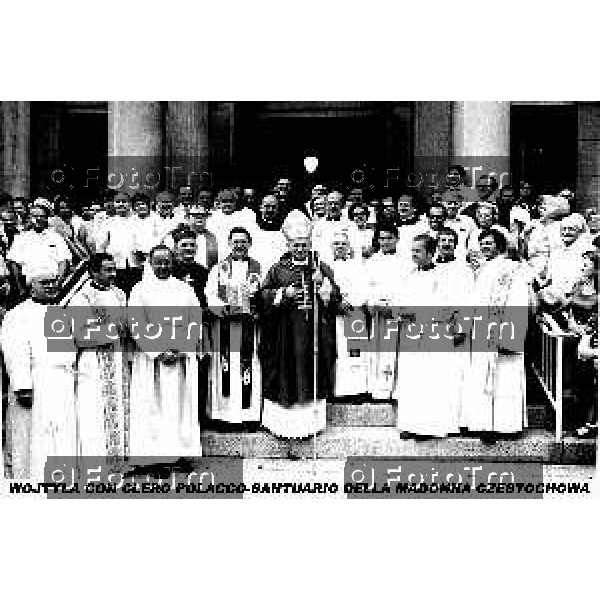 Foto Nino Cassotti for- Manzoni Tiziano Bergamo Italia- Cronaca Ottobre 1978 elezione a Papa Cardinal Karol Wojtyla visita a Bergamo