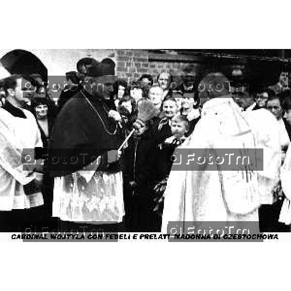 Foto Nino Cassotti for- Manzoni Tiziano Bergamo Italia- Cronaca Ottobre 1978 elezione a Papa Cardinal Karol Wojtyla visita a Bergamo