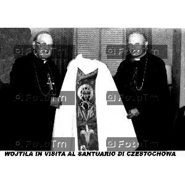 Foto Nino Cassotti for- Manzoni Tiziano Bergamo Italia- Cronaca Ottobre 1978 elezione a Papa Cardinal Karol Wojtyla visita a Bergamo