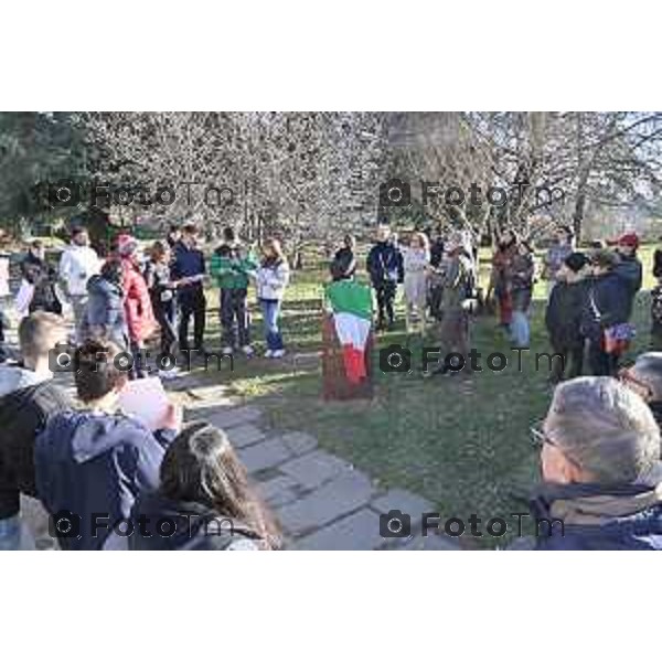 Foto Manzoni Tiziano/LaPresse 22-12-2023 Bergamo Italia- Cronaca Bergamo Parco Sant\'Agostino intitolazione di 21 alberi alle Donne Costituenti