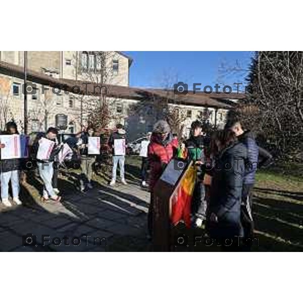 Foto Manzoni Tiziano/LaPresse 22-12-2023 Bergamo Italia- Cronaca Bergamo Parco Sant\'Agostino intitolazione di 21 alberi alle Donne Costituenti