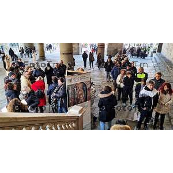 Foto Manzoni Tiziano/LaPresse 31-12-2023 Bergamo Italia- Cronaca Bergamo Alta turisti folla gente musei museo del 500 palazzo podesta città Alta museo della cattedrale