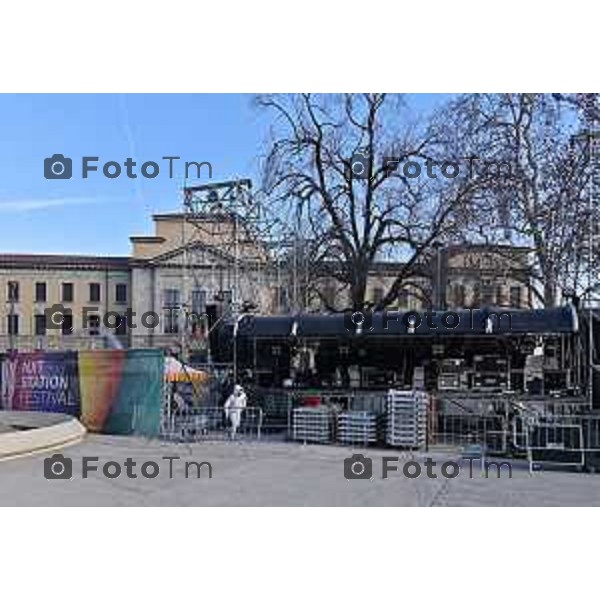 Foto Manzoni Tiziano/LaPresse 1-12-2023 Bergamo Italia- Cronaca Bergamo sede Croce Rossa Italiana Enzo Iachetti dona un ambulanza